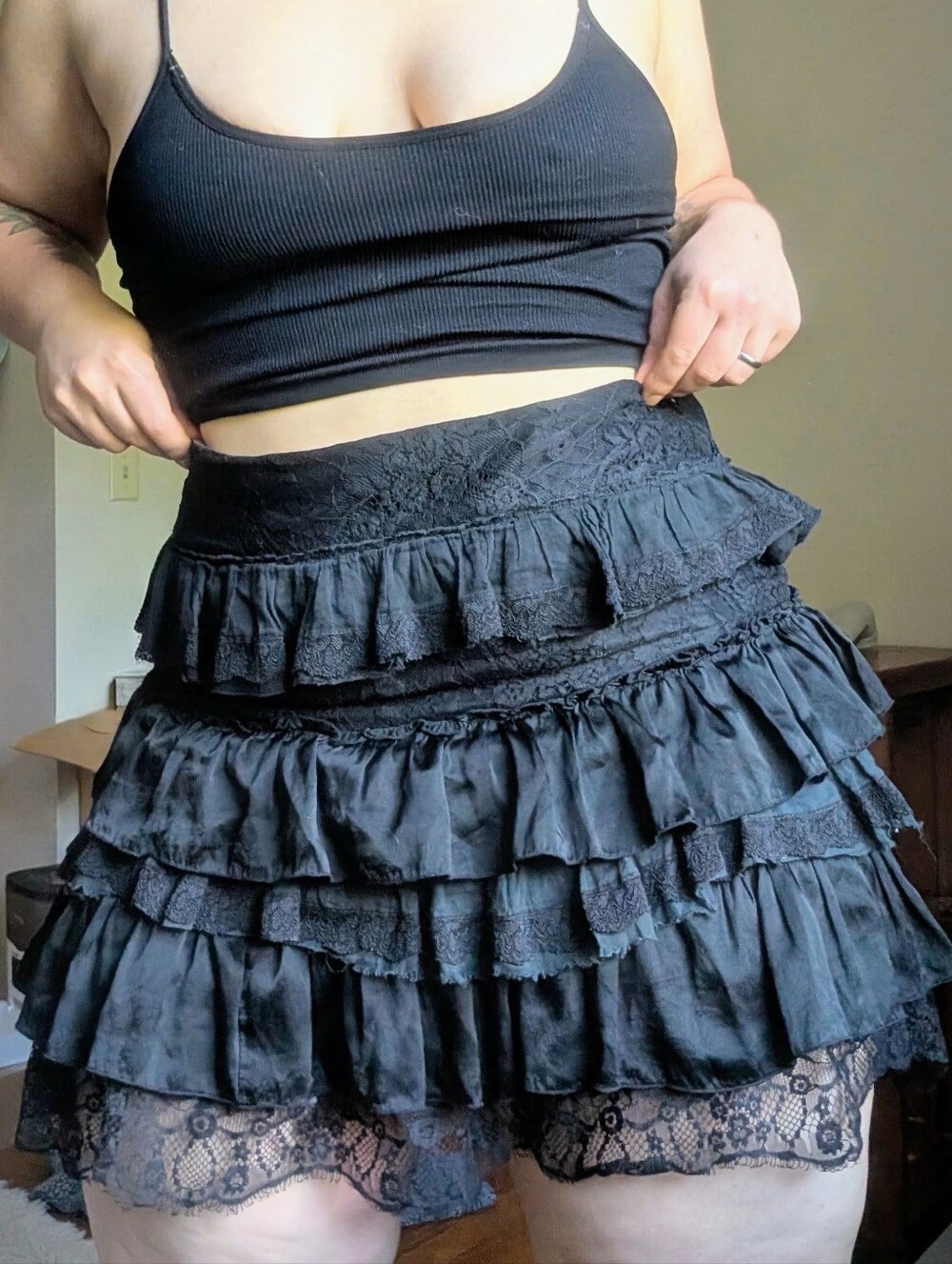 Y2K Lip Service Blacklist Black Tiered Satin & Lace Gothic Kawaii Ruffle Skirt